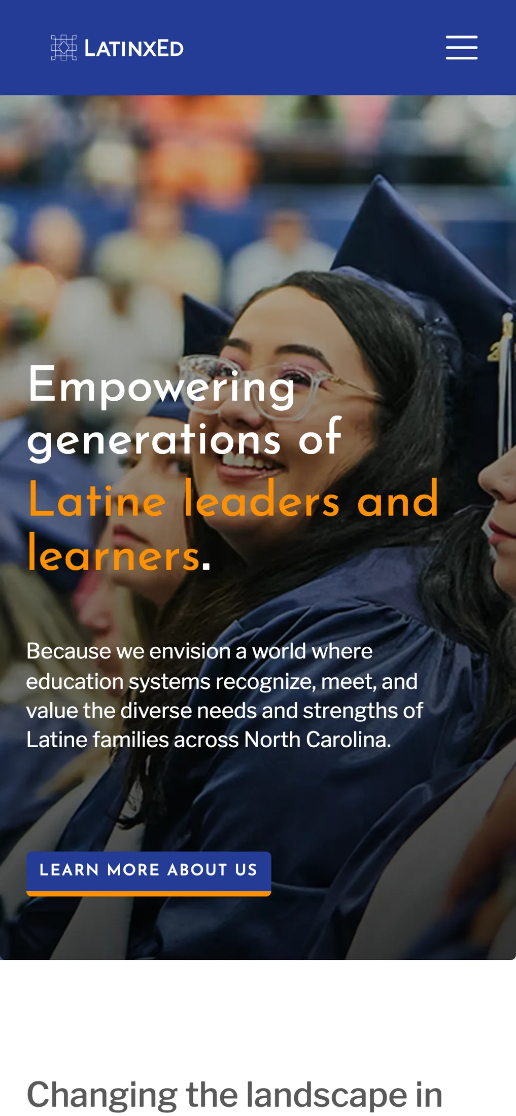La página de inicio de latinxed.org en un celular